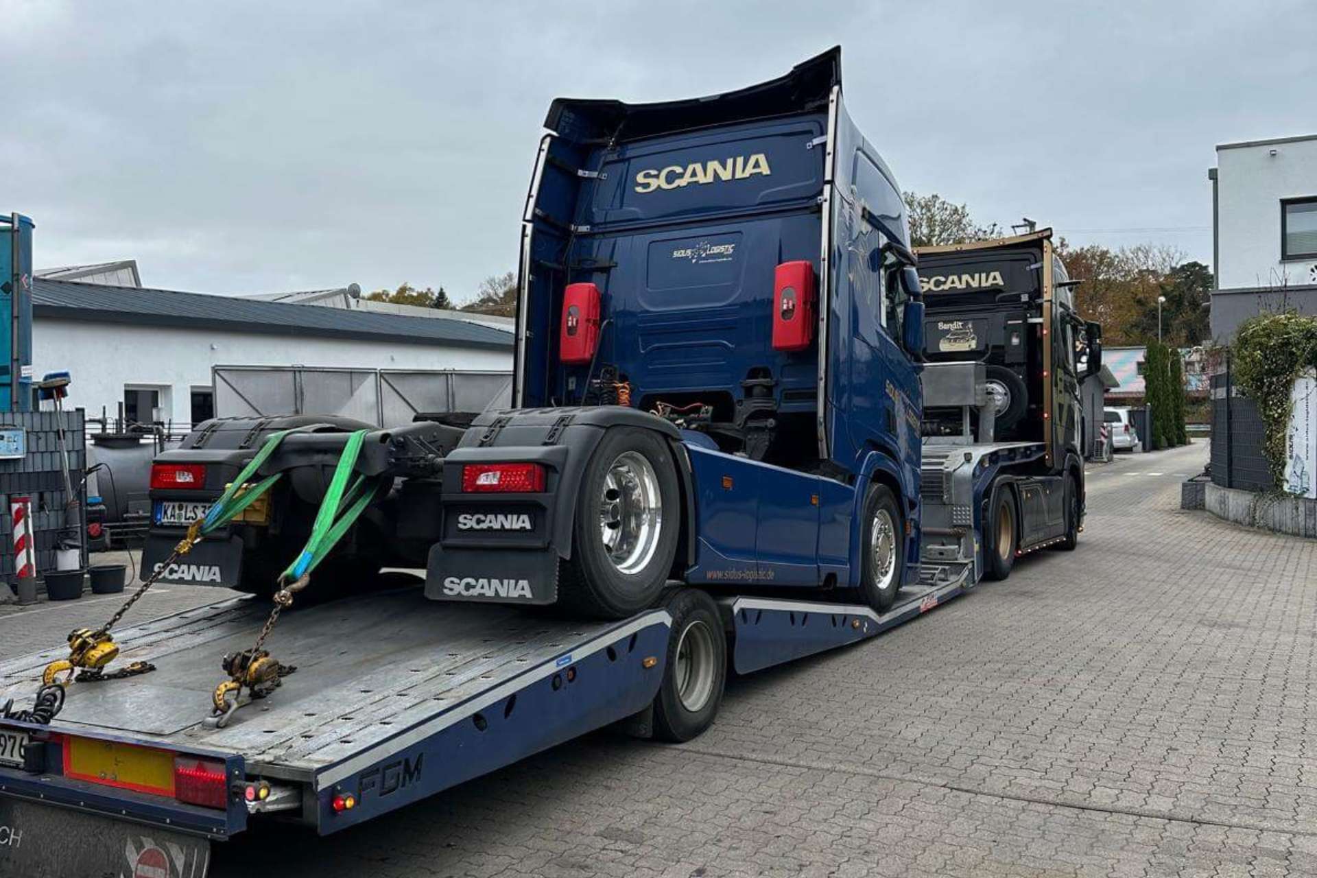4 Fahrzeugtransporte_